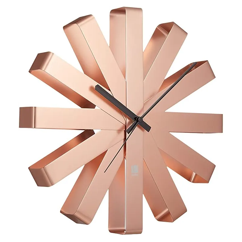 Moderne Ribbon Design Vægur - Kobber