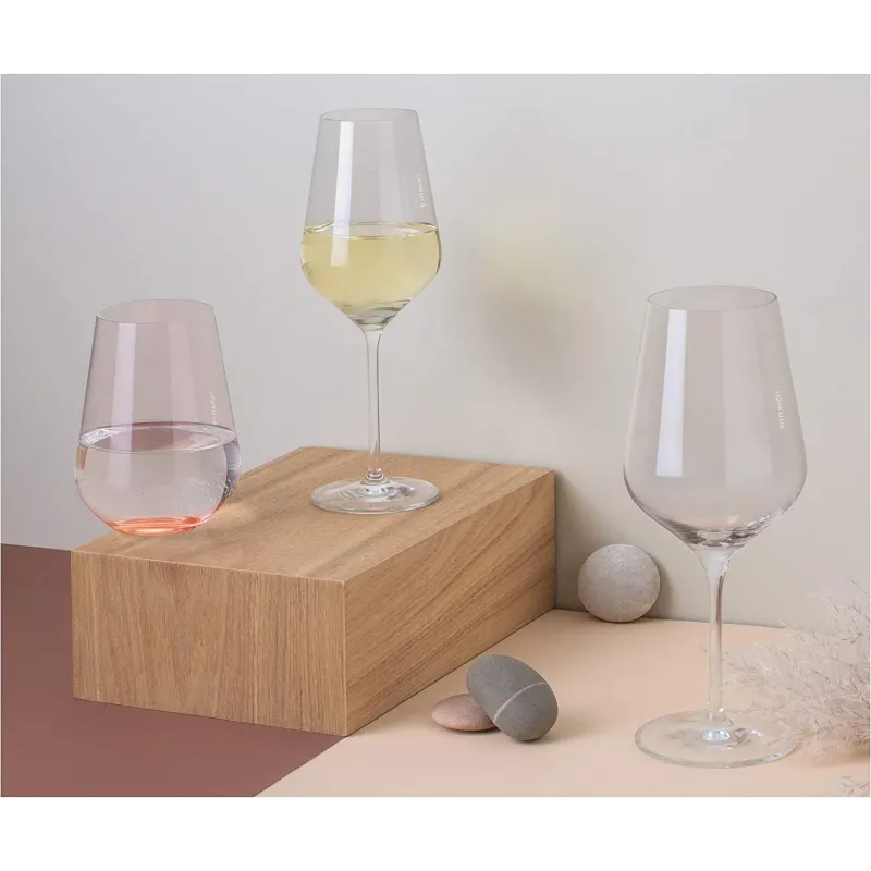 Elegante Design Krystal Drikkeglas – 2 Stk. – Lyserød/Fersken