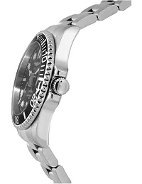 invicta ure