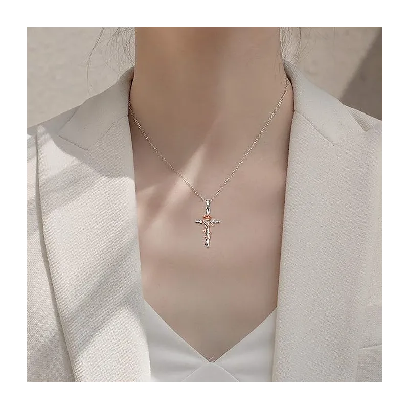 Elegant Kors Halskæde med Rose – 925 Sterling Sølv | Gaveidé