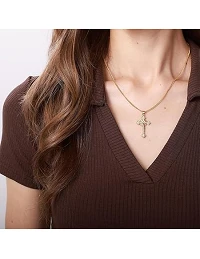 Elegant Kors Halskæde med Zirconia Vedhæng – 18K Forgyldt Kæde 2