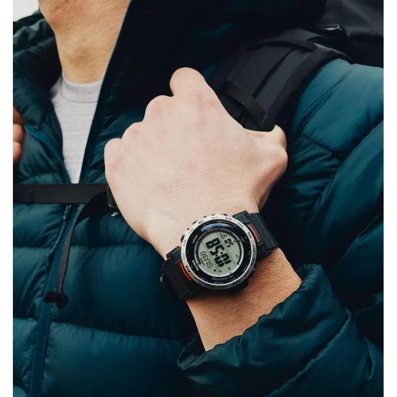 Casio Pro Trek a Outdoor-herreur med Funk/Solar, Sort
