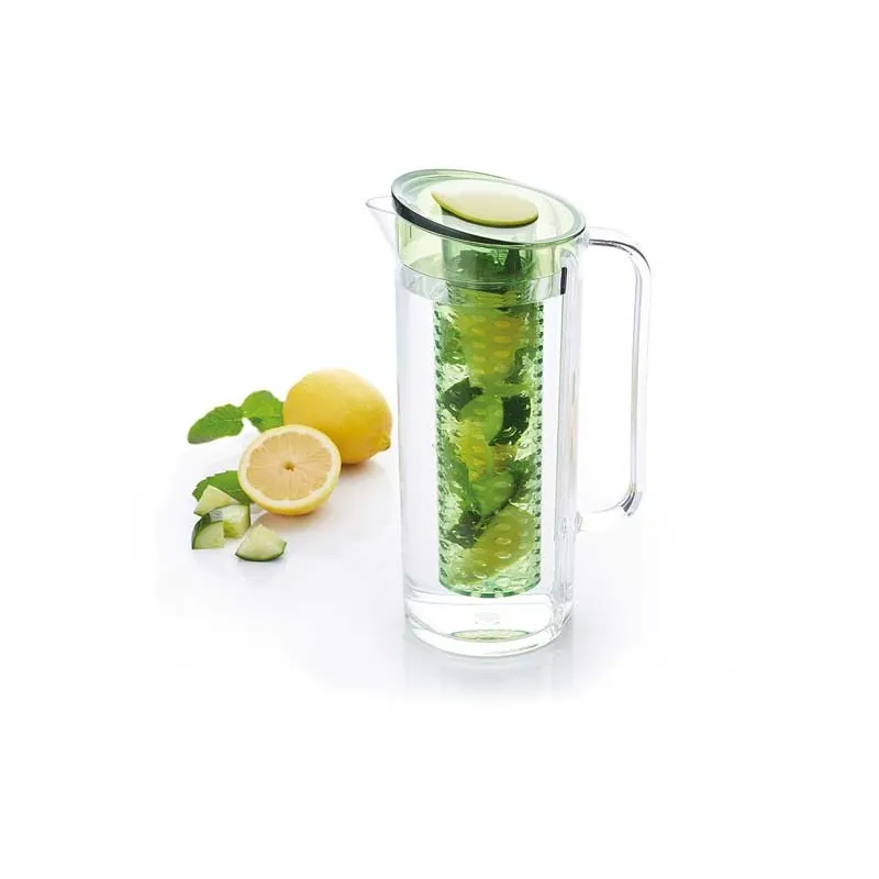 Vandkaraffel 1,5 liter med frugt holder