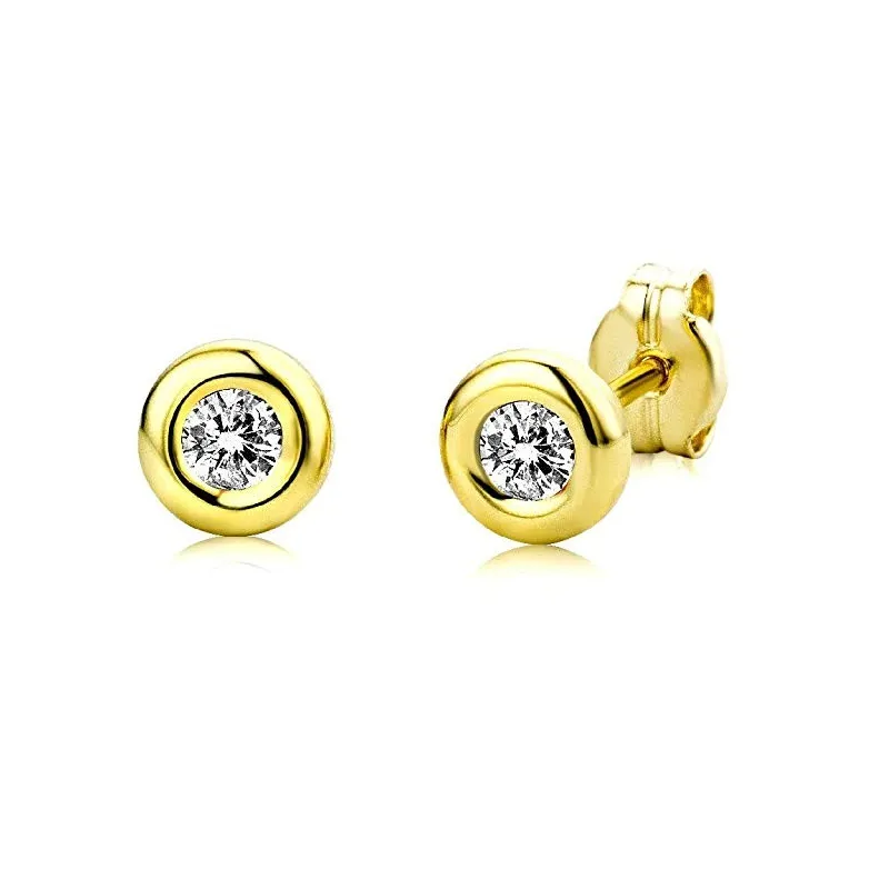 Små Klassiske Ørestikker – 9 Karat Guld – 5,5 mm.