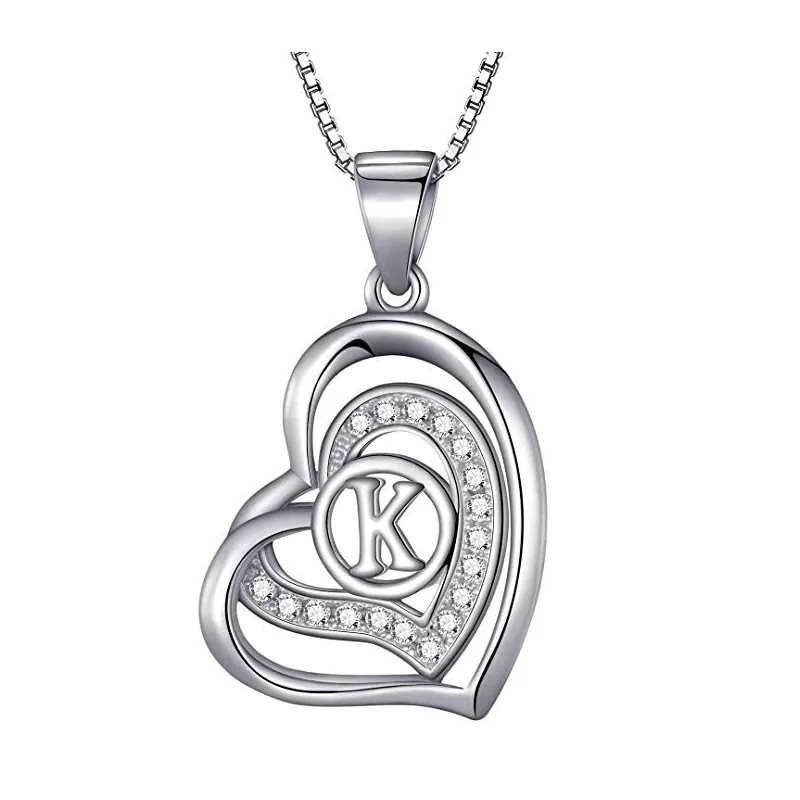 Elegant Hjerte & Bogstav ”K” Halskæde – 925 Sterling Sølv
